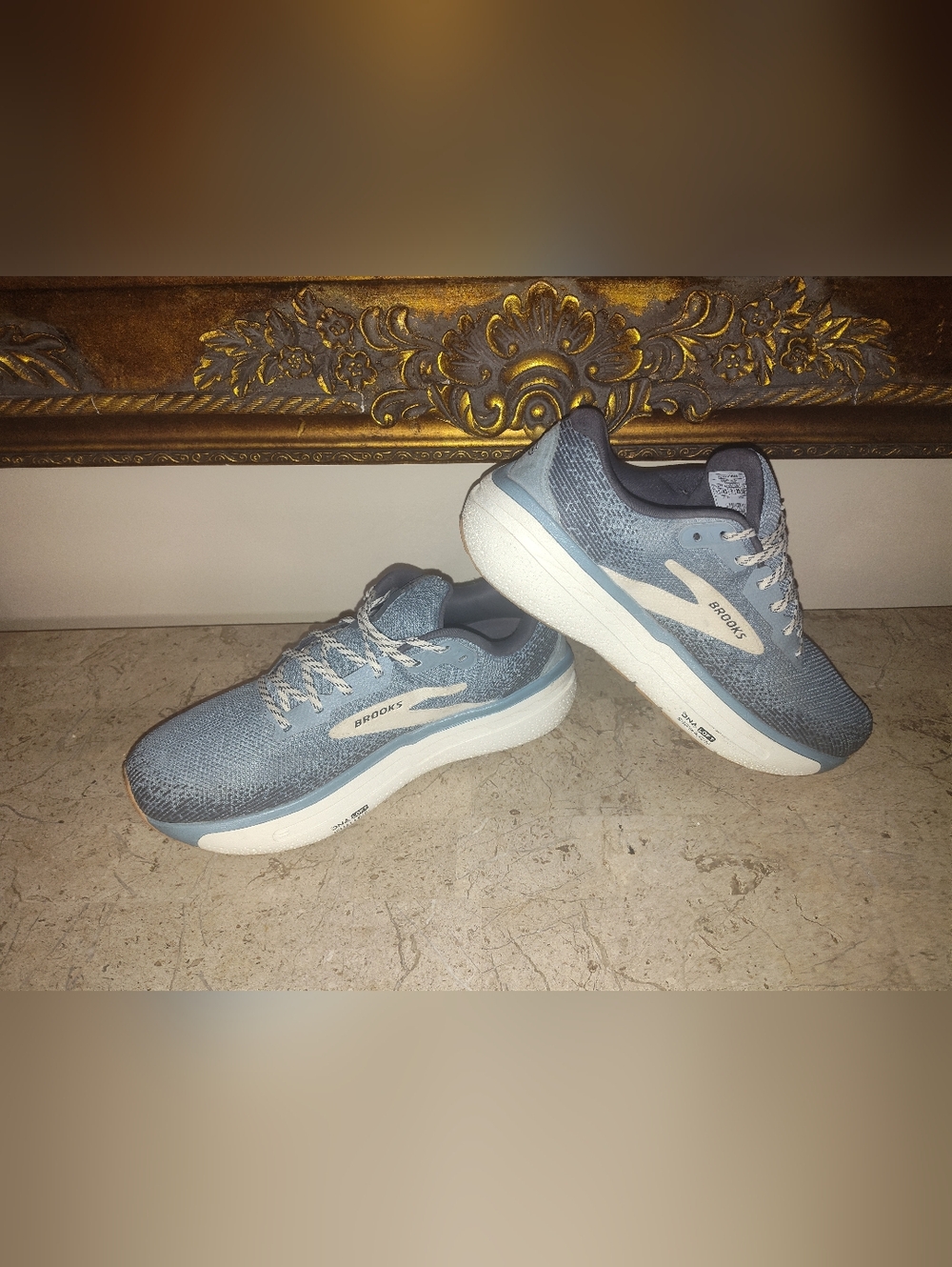 Brooks Ghost Max 2 Lightweight Running Shoes - Light Blue & White